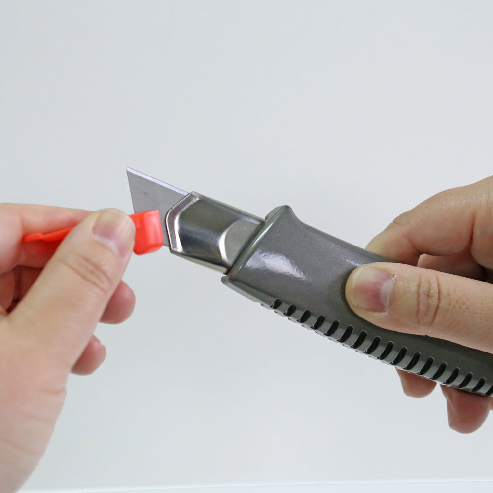 NT Cutter® Brytkniv L-500GRP Metall 18 mm