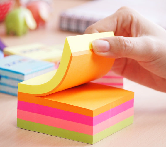 Stick'n Notiskub 76 × 76 320 blad Sorterat Neon
